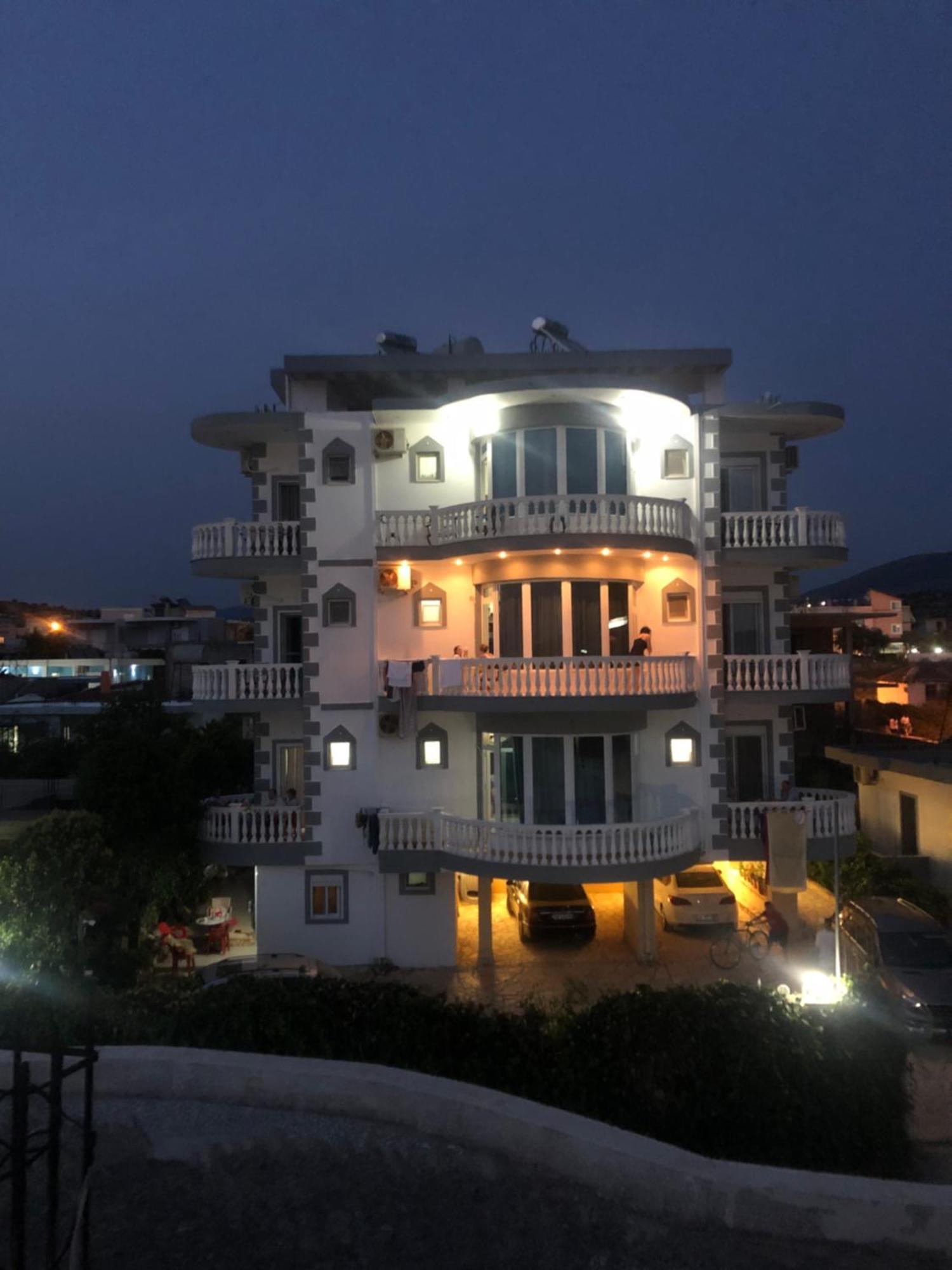 Studio Apartments Rizarjo Ksamil Kültér fotó
