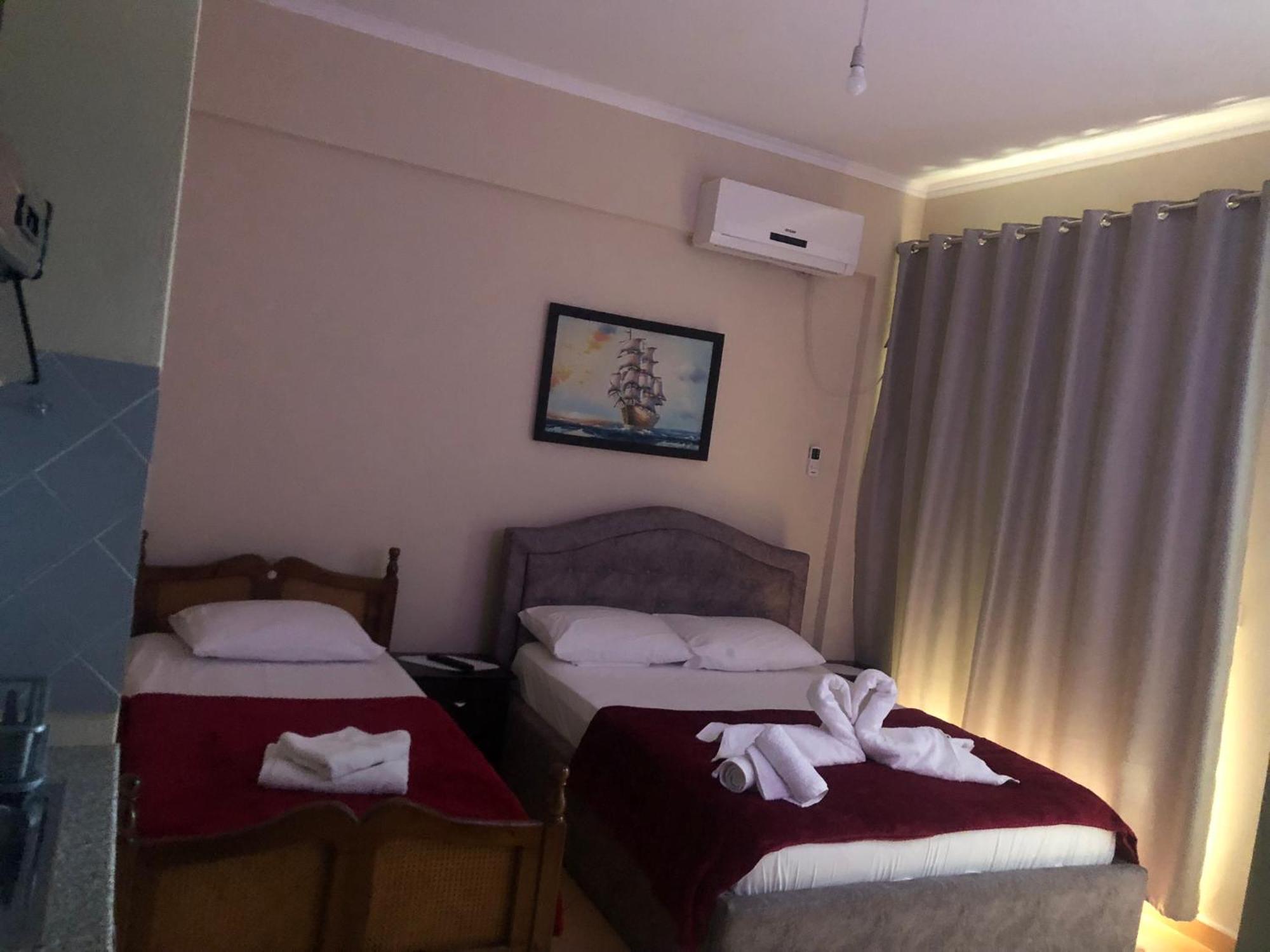 Studio Apartments Rizarjo Ksamil Kültér fotó